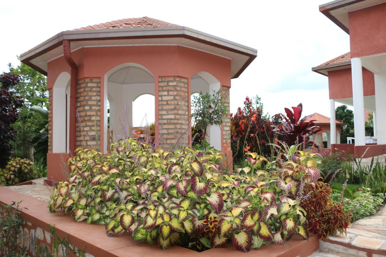 Hotel Maisons-Sifa Butare Exteriör bild