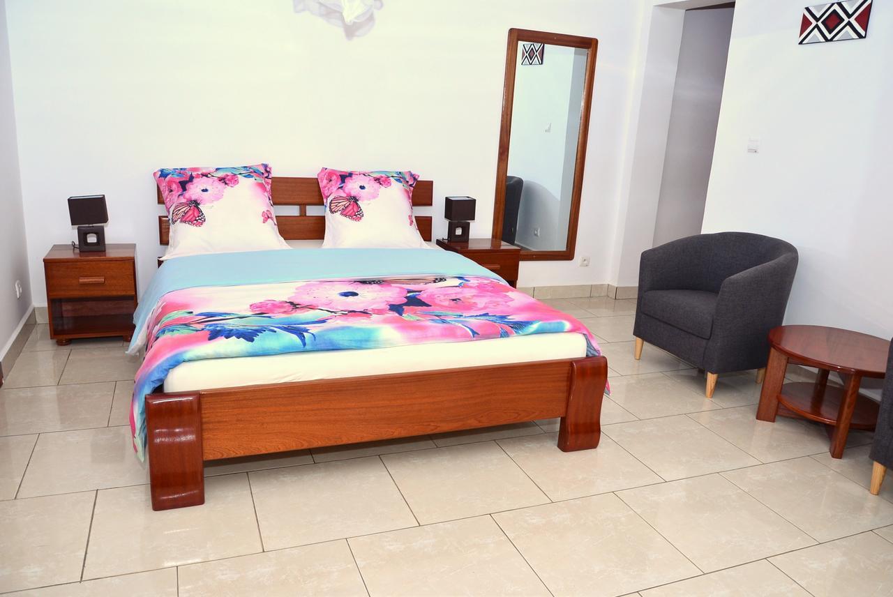 Hotel Maisons-Sifa Butare Exteriör bild