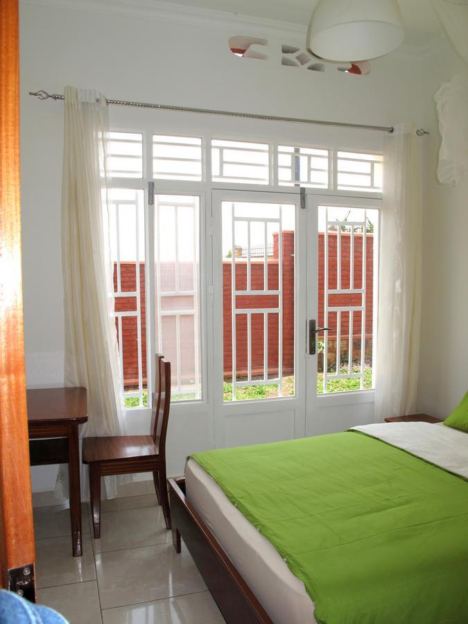 Hotel Maisons-Sifa Butare Exteriör bild