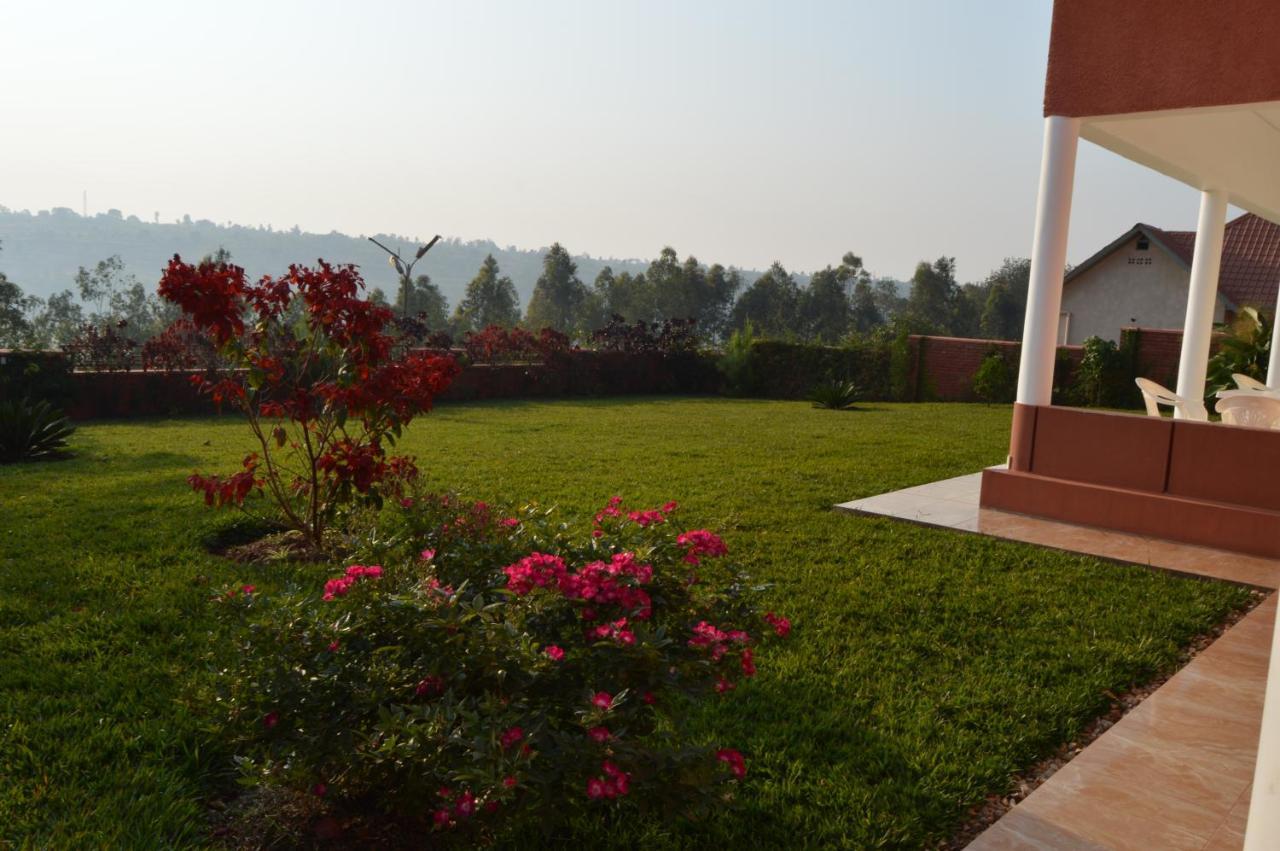 Hotel Maisons-Sifa Butare Exteriör bild