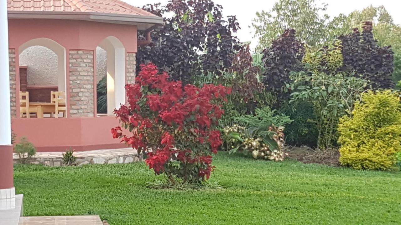 Hotel Maisons-Sifa Butare Exteriör bild