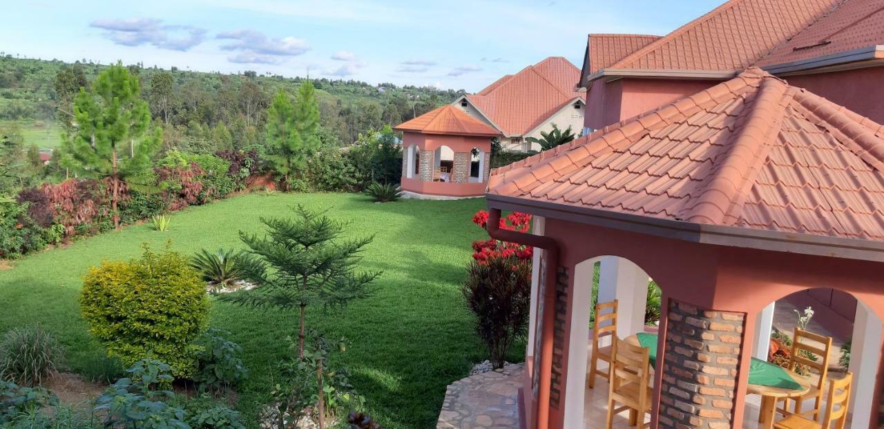 Hotel Maisons-Sifa Butare Exteriör bild