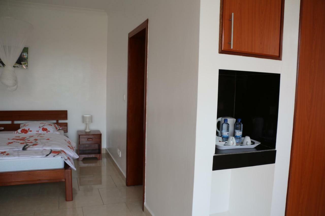 Hotel Maisons-Sifa Butare Exteriör bild