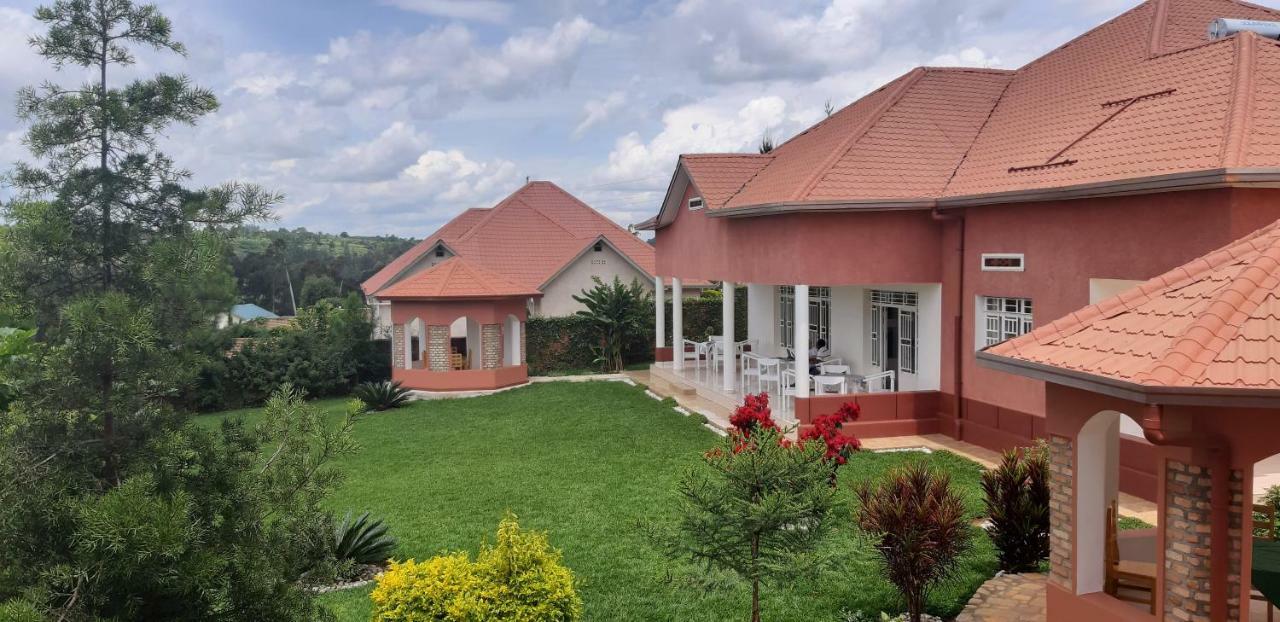 Hotel Maisons-Sifa Butare Exteriör bild