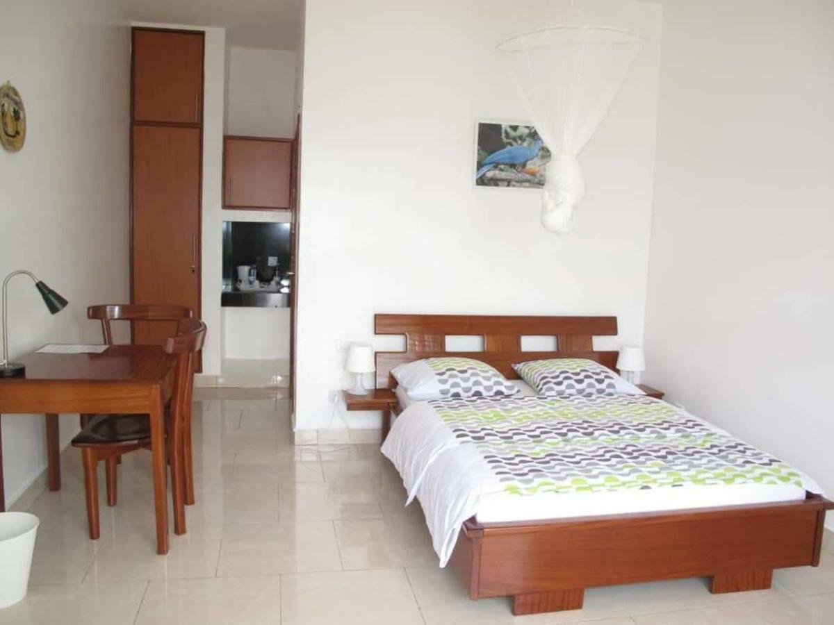 Hotel Maisons-Sifa Butare Exteriör bild