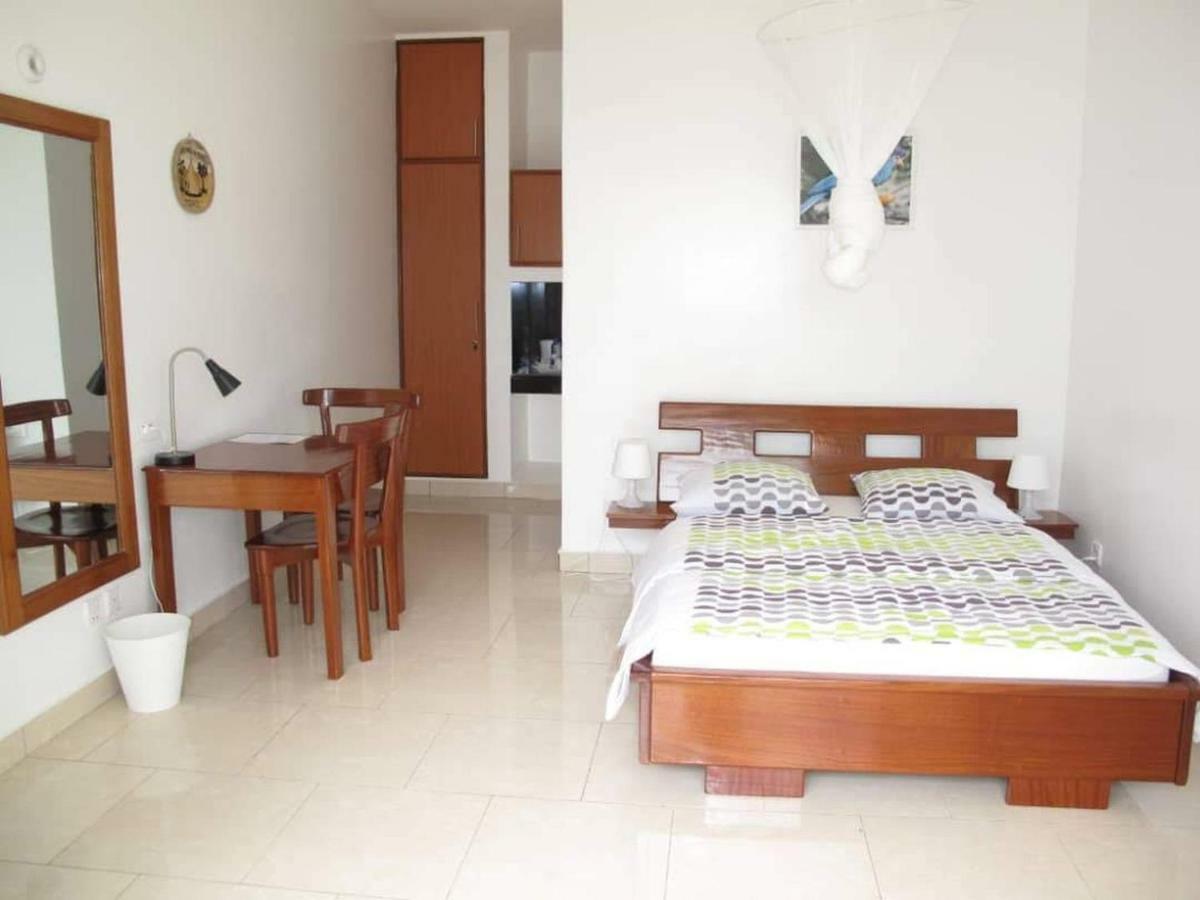Hotel Maisons-Sifa Butare Exteriör bild
