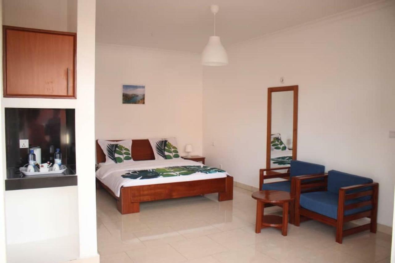 Hotel Maisons-Sifa Butare Exteriör bild